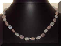 moonstone and rosequartz.JPG (536669 bytes)